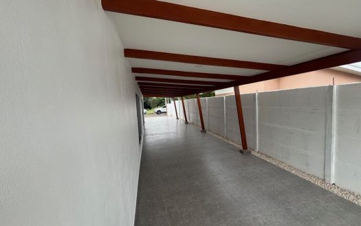 New modern style home in tranquil neighborhood of Atenas