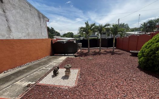 Nice finishes in nice neighborhood of Atenas!