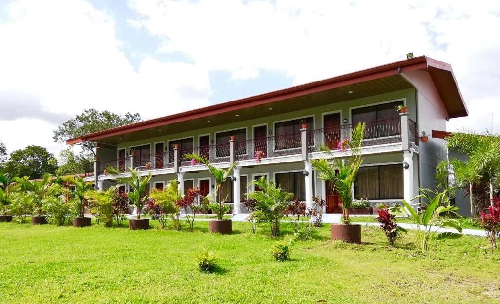 Hotel for Sale in La Fortuna – 24 Rooms
