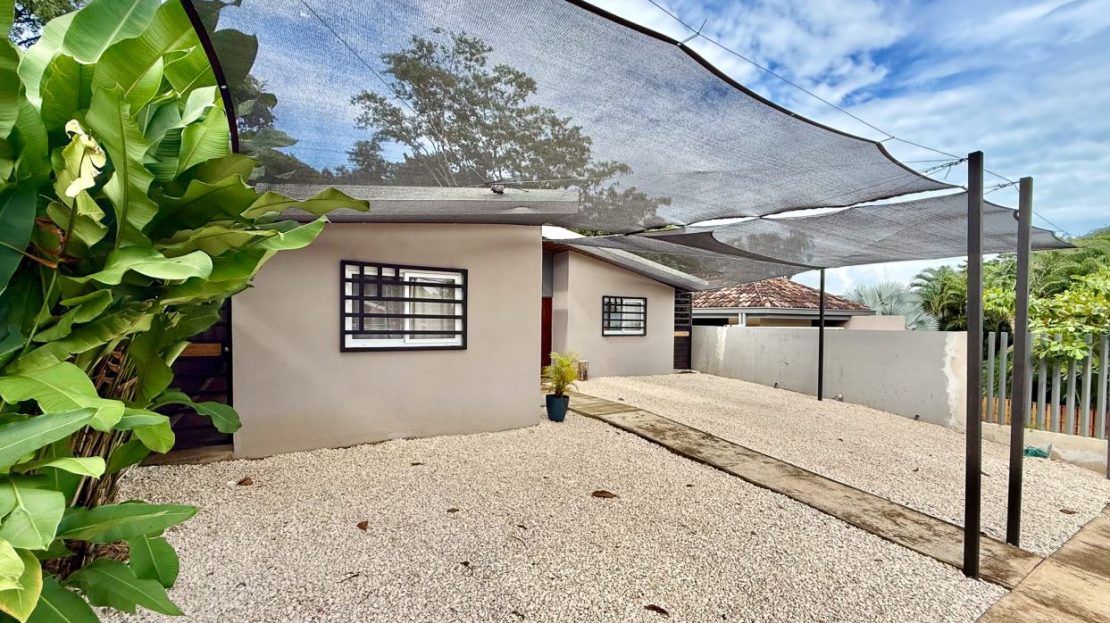 Duplex in Nacazcol – 5 Minutes from Playas del Coco