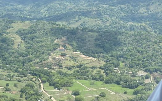 Lote commercial/residencial de 2000m2 y 5000m2 en $110,000 en Balsilla