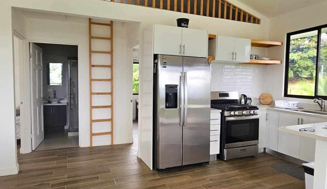 Expansive Green Areas & Development Potential – USD $200