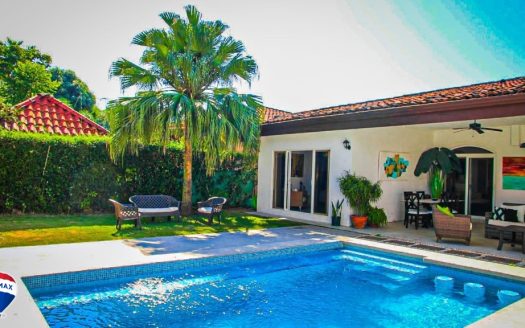 Parrita>Bejuco For Sale 77201 | RE/MAX Costa Rica Real Estate