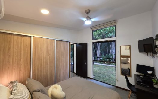 Turnkey Modern Casita | Near Beach