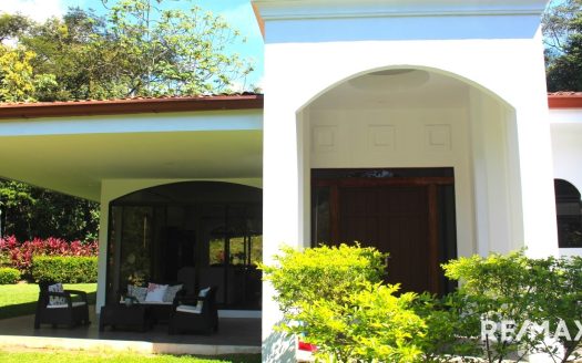 Parrita>Esterillos For Sale 54022 | RE/MAX Costa Rica Real Estate