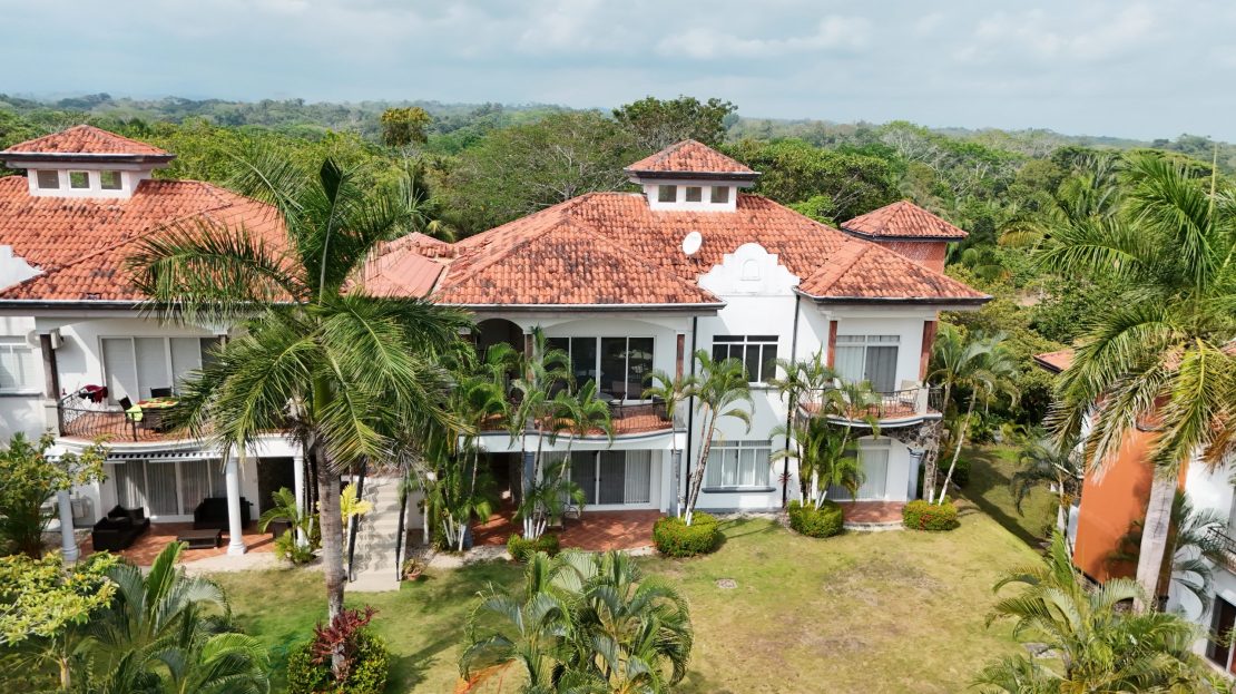 Parrita>Esterillos For Sale 92604 | RE/MAX Costa Rica Real Estate