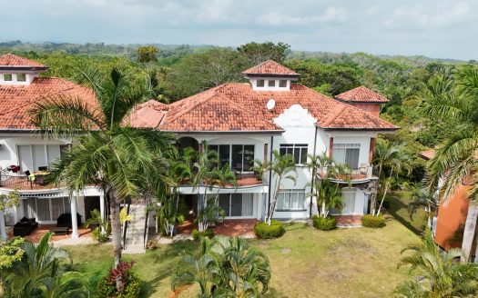 Parrita>Esterillos For Sale 92604 | RE/MAX Costa Rica Real Estate