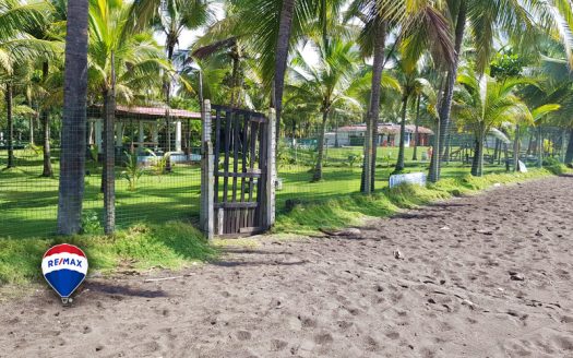CHALETS FRENTE AL MAR | PUNTARENAS