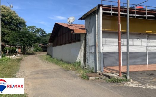 Affordable Commercial Property / El Malinche