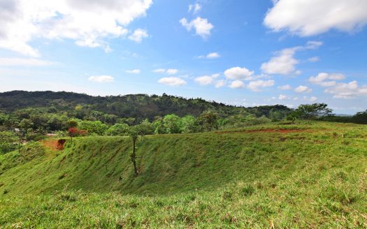 Coastal Paradise, Your New Home with Spectacular Views