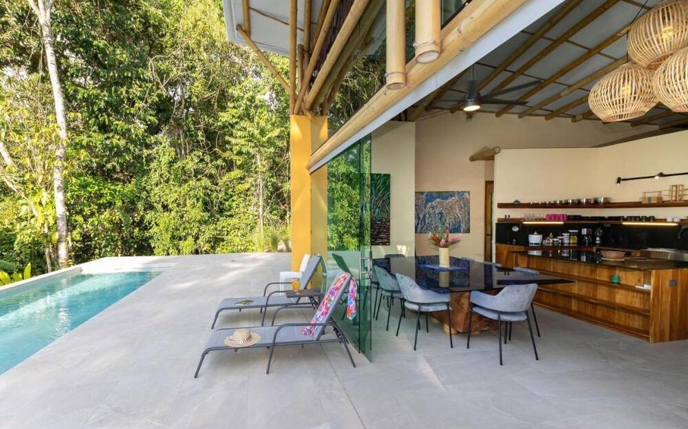 Quepos For Sale 31913 | RE/MAX Costa Rica Real Estate