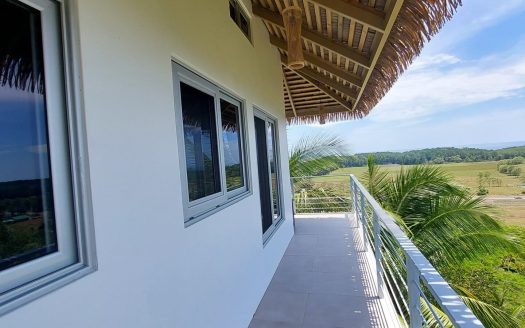 Brand new ocean view triplex