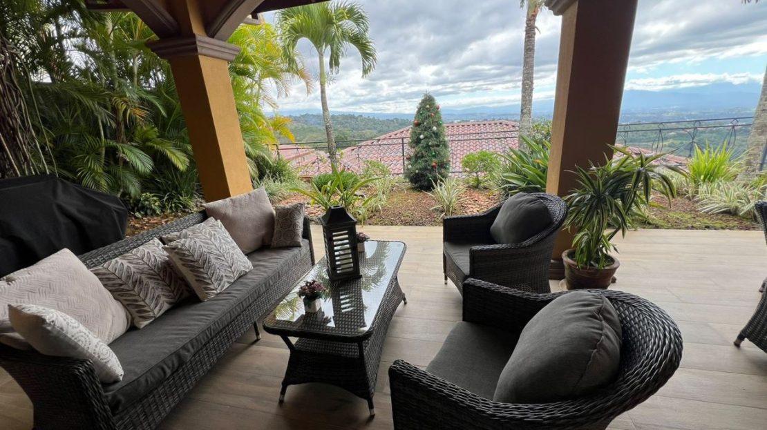 spectacular views of the central valley