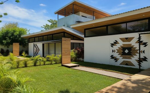 Two Modern Independent Studio-Style Homes Near Sámara Beach Guanacaste | REMAX