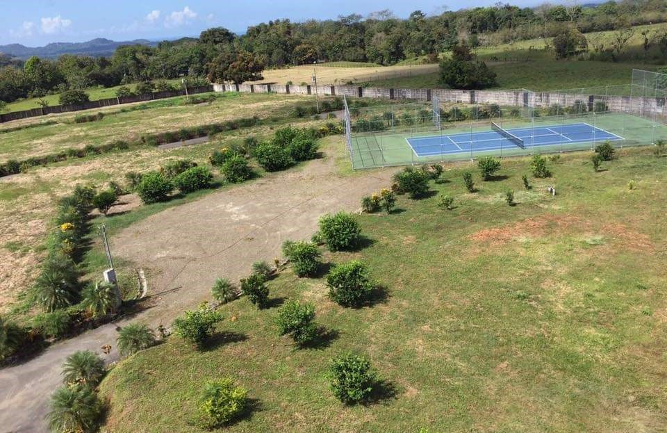 L-58 Gated Community / Londres Manuel Antonio
