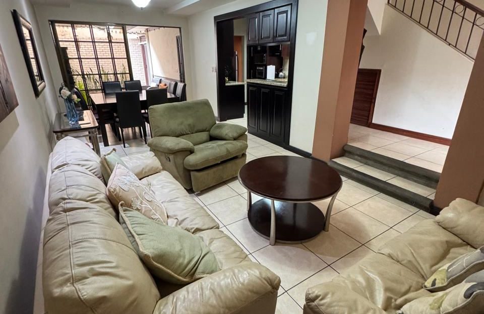 Exclusive Property in Los Andes Gated Community – Tibás