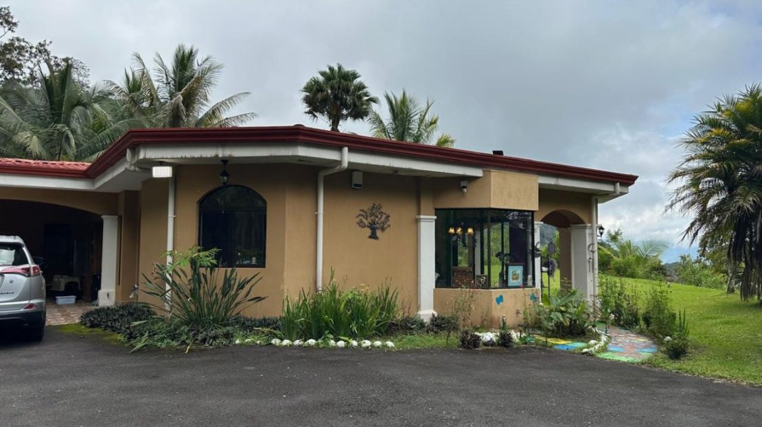 Beautiful Mediterranean-Style House in Altos de Antigua