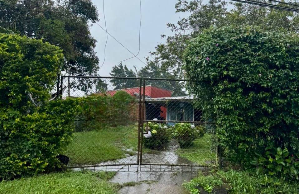 426 m² Lot with House