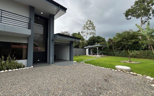 BEAUTIFUL MODERN HOUSE FOR RENT IN LA HERMOSA, PEREZ ZELEDON