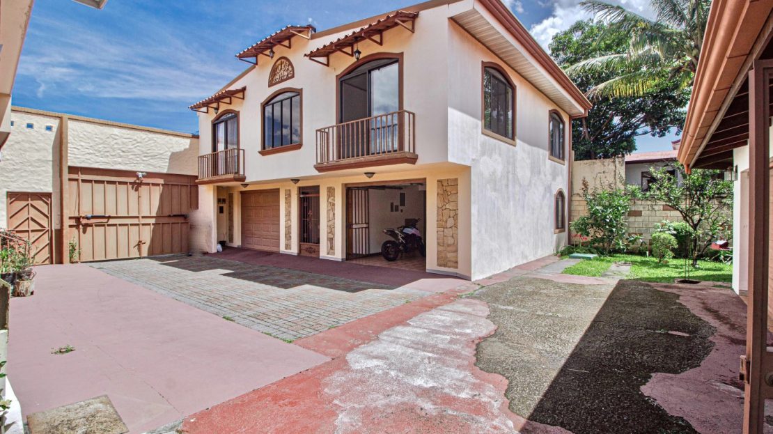 Costa Rica Real Estate