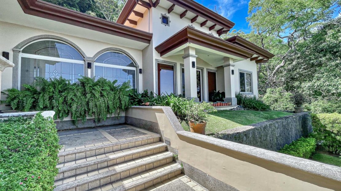 Costa Rica Real Estate