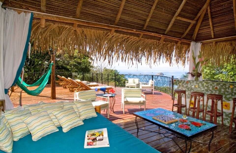 Casa De Las Brisas - 10 Bedroom Mansion in Manuel Antonio