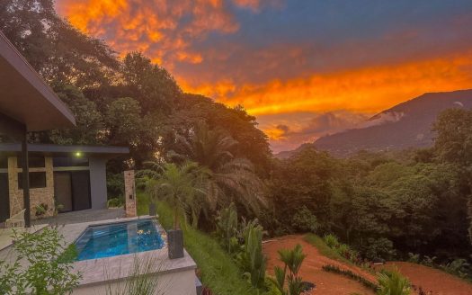 Ojochal Modern Jungle Home with Infinity Pool & Mountain Views