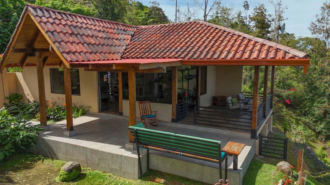 YEAR-ROUND sunsets & mountain views in an elevated nature-immersed Bali-style 2-bed