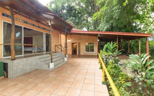 Jungle Villa in Canyon Verde – Gated Community Property in Manuel Antonio