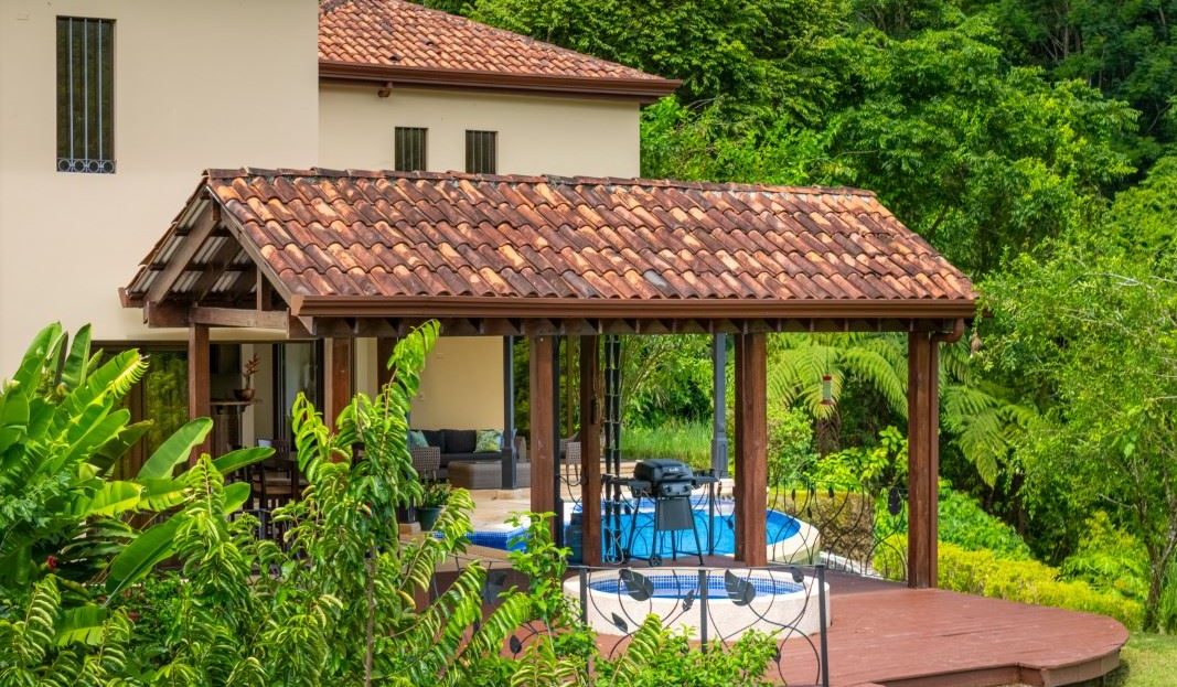 Private Waterfalls And Orchards On 71 Acres In Gated Community!