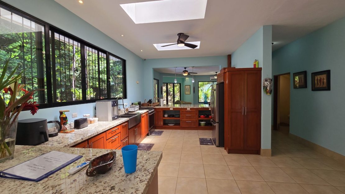 Waterfall House for sale in Ojochal