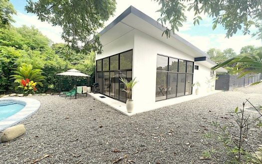 Amazing mountain views in Roses Villa