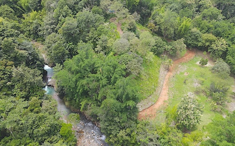 Spectacular 3.5-Hectare Riverfront Estate in Costa Rica – Endless Possibilities!