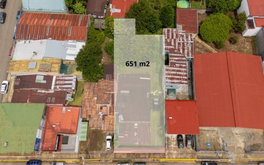 Commercial Lot for sale on the heart of Perez Zeledon!