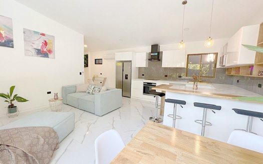 Esmerald Villa-Mordernity near the beach