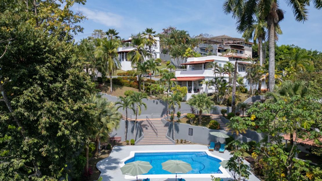 Hotel for Sale in Manuel Antonio – Renovated 49-Room Retreat with Expansion Potential