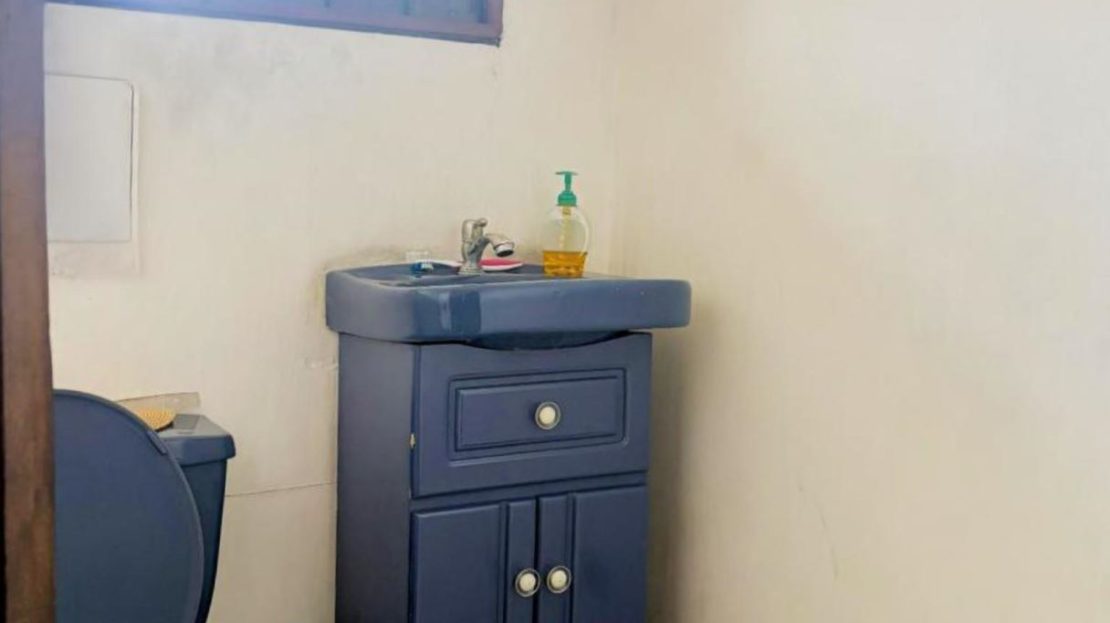 Versatile Vintage Units in Barrio Amón