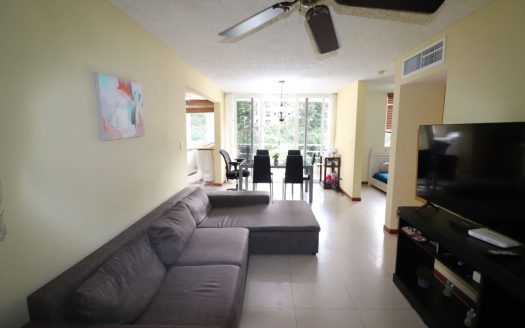 CHARMING 2-BEDROOM CONDO IN COSTA LINDA– JACO