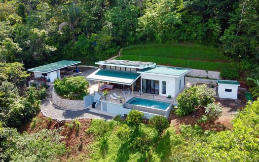 Casa Campeón – Sustainable Mountain Estate Between Samara and Nosara in Finca Cotinga Azul Guanacaste | REMAX
