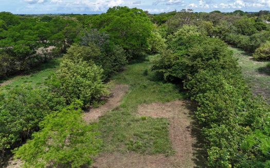 UNIQUE OPPORTUNITY IN OROTINA – 3,967 m² LOT IN THE TOWN CENTER