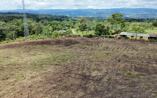 This is a treasure! Expansive Lots for sale in the unique Quizarra, Costa Rica