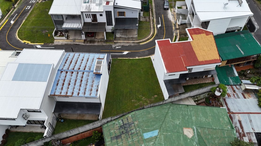 Lot for Sale in Condominio Altana – Brasil