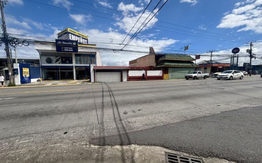 Commercial/Residential Property for Sale in El Alto de Guadalupe