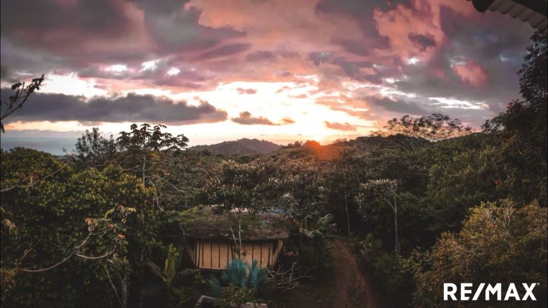 Garabito Central Pacific Costa Rica>Hermosa Beach For Sale 102170 | RE/MAX Costa Rica Real Estate