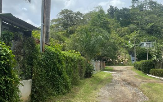 Amazing 2 Houses 2 Bath on 753 Square Meter in Calle El Bosque, Playa Hermosa