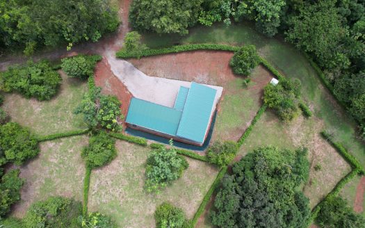 New House, Close to Pilón