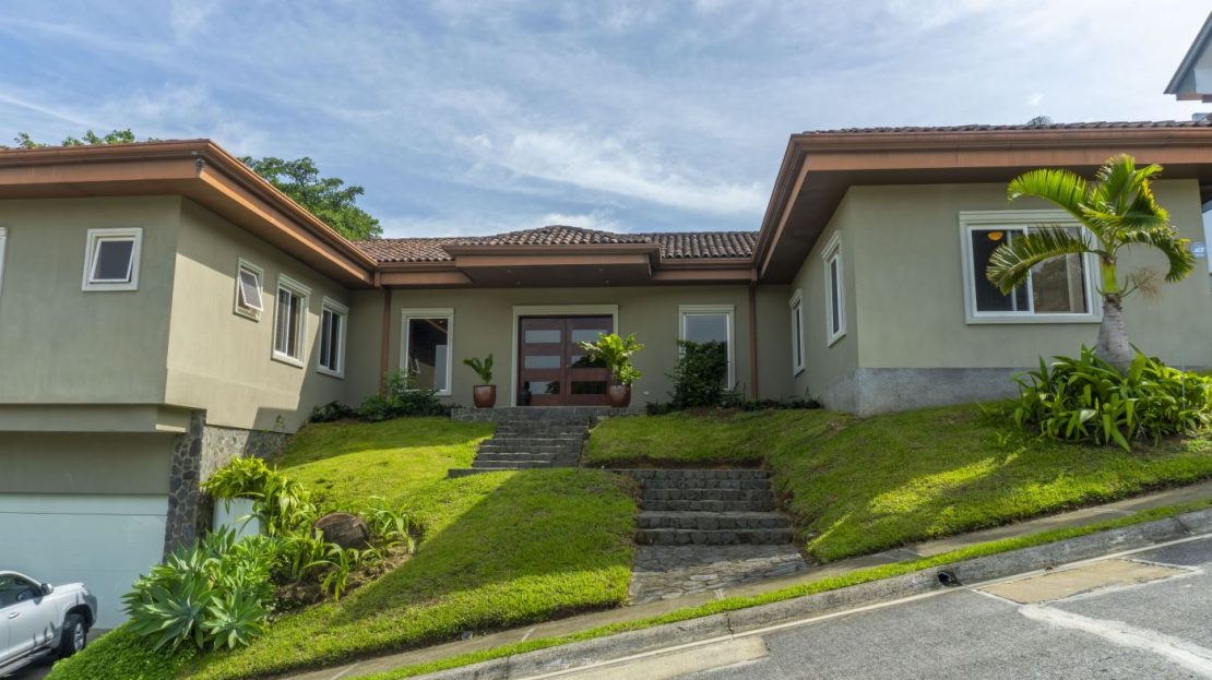 Costa Rica Real Estate