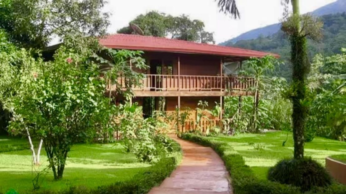 Investment-Focused Income-Generating Eco-Lodge in La Fortuna's Premier Tourism Corridor