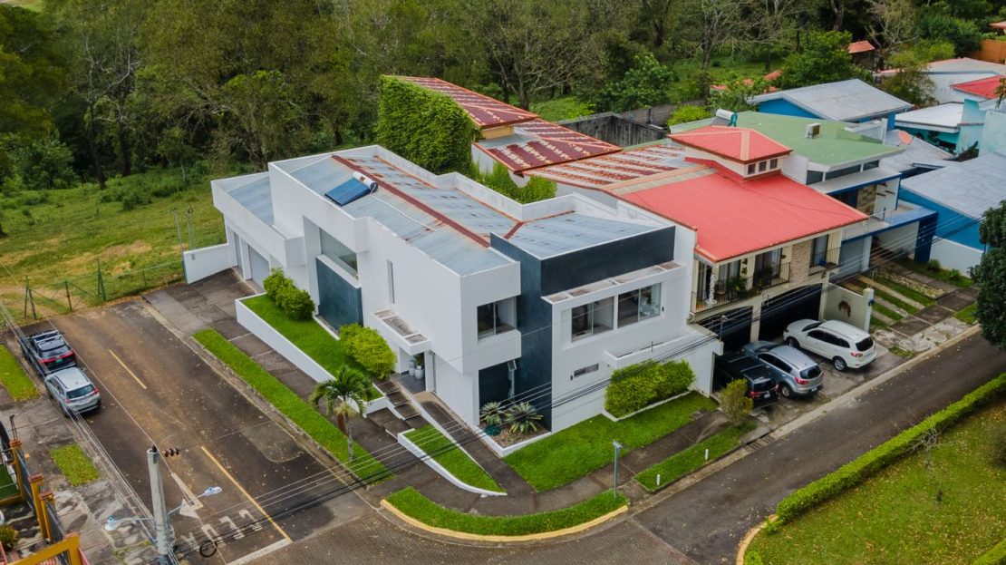 House for sale in Condominium Altos de Montenegro