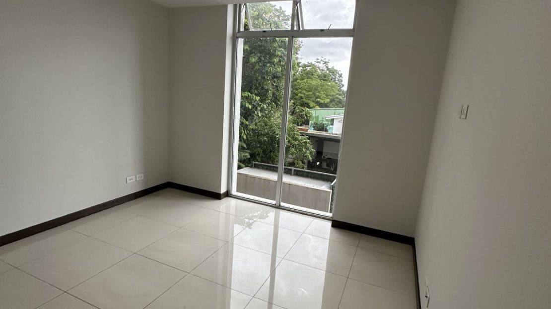 FOR SALE-2BR Apartment San Pedro